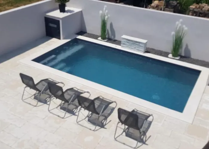 Vila Maris