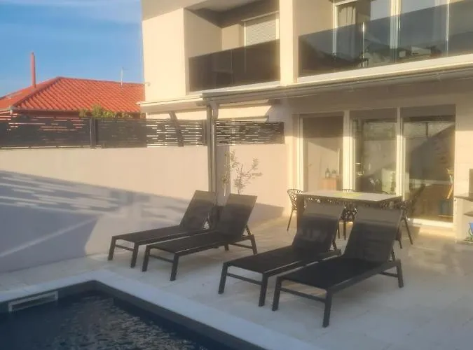 Vila Maris *