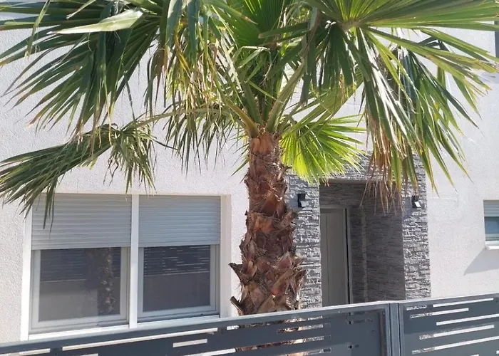 Maris וילה נין